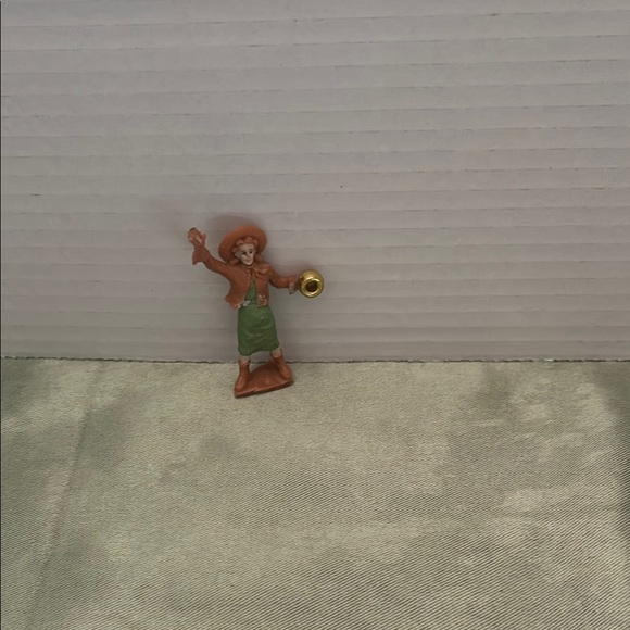 Charming Figurine with Green and Brown Attire - Picture 2 of 6